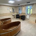 Centrum Slezska Harta בית הארחה 3*