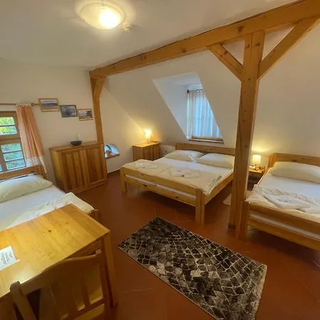 Centrum Slezska Harta 3* Razova