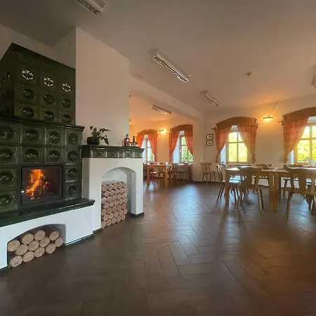 Centrum Slezská Harta 3*